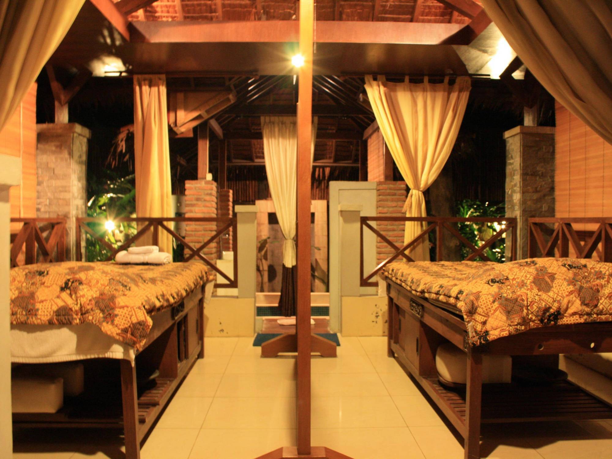 Sanghyang Indah Spa Resort Anyer Ngoại thất bức ảnh