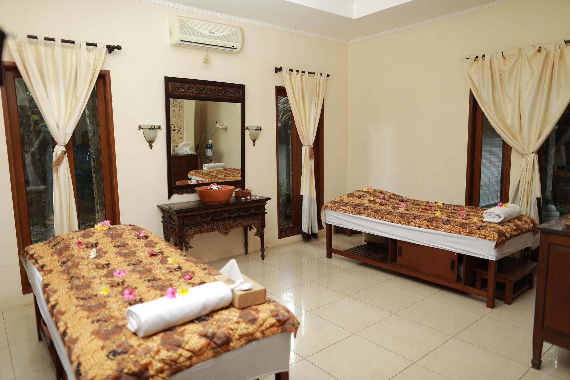 Sanghyang Indah Spa Resort Anyer Ngoại thất bức ảnh