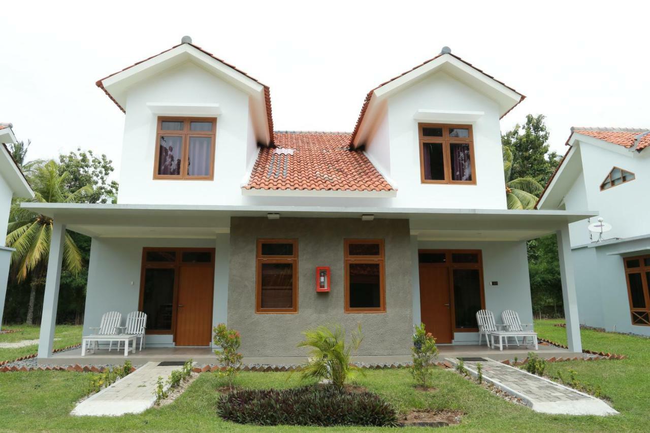 Sanghyang Indah Spa Resort Anyer Ngoại thất bức ảnh